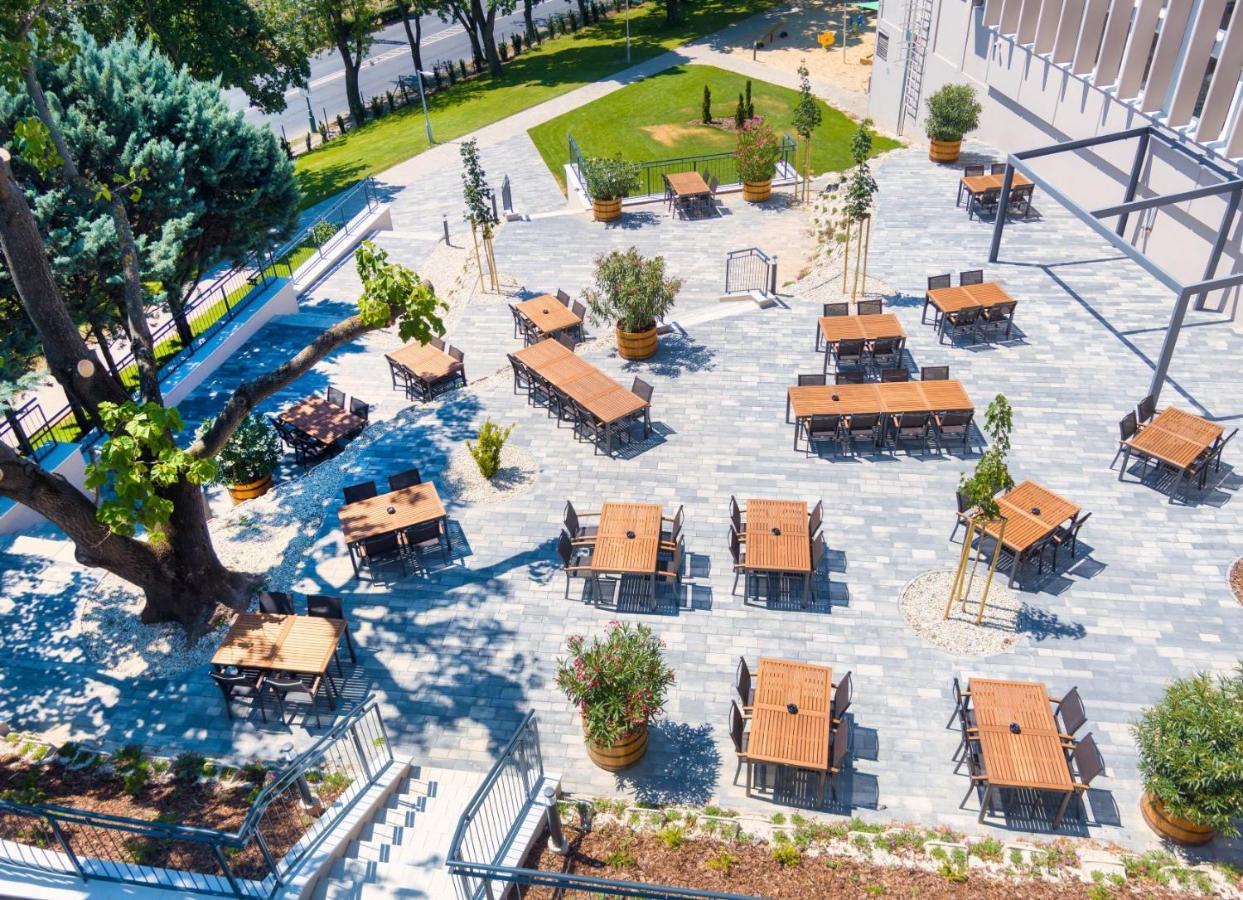 Hunguest Hotel Bal Resort Балатональмади Экстерьер фото